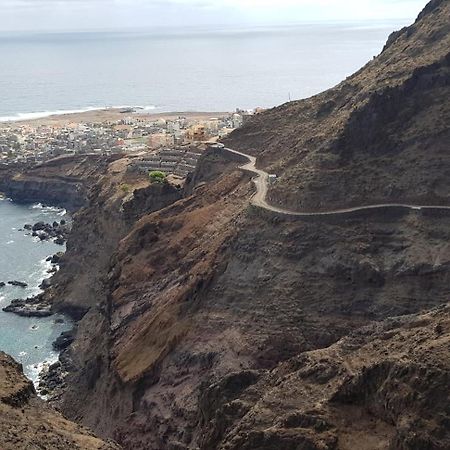 Casa Au Bonheur Des Randonneurs Daire Ponta Do Sol Dış mekan fotoğraf