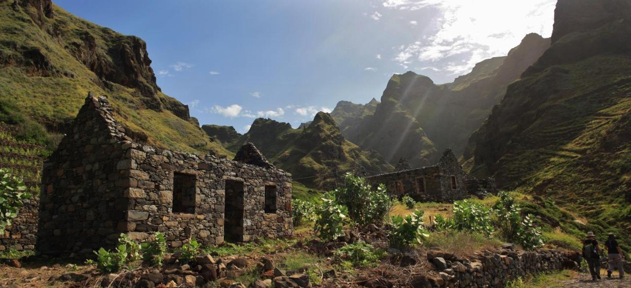 Casa Au Bonheur Des Randonneurs Daire Ponta Do Sol Dış mekan fotoğraf